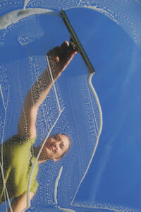 squeege_window